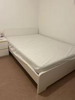 Ikea bed met lattebodem en matras tweepersoons, Huis en Inrichting, Ophalen, Zo goed als nieuw, Tweepersoons