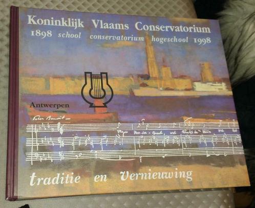 Jubileumboek 100 jaar Koninklijk Vlaams Conservatorium, Boeken, Kunst en Cultuur | Dans en Theater, Zo goed als nieuw, Ophalen of Verzenden