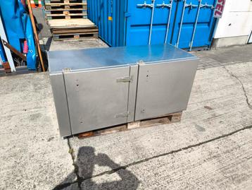 Inox Materiaalkist zonder steunen beschikbaar voor biedingen