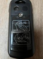 Gsm oude met knopjes, Ophalen, Zo goed als nieuw