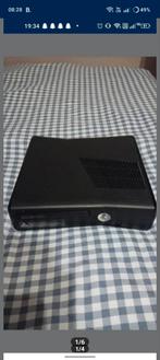 Xbox 360, Games en Spelcomputers, Spelcomputers | Xbox 360, 360 E, 320 GB, Met 2 controllers, Met games