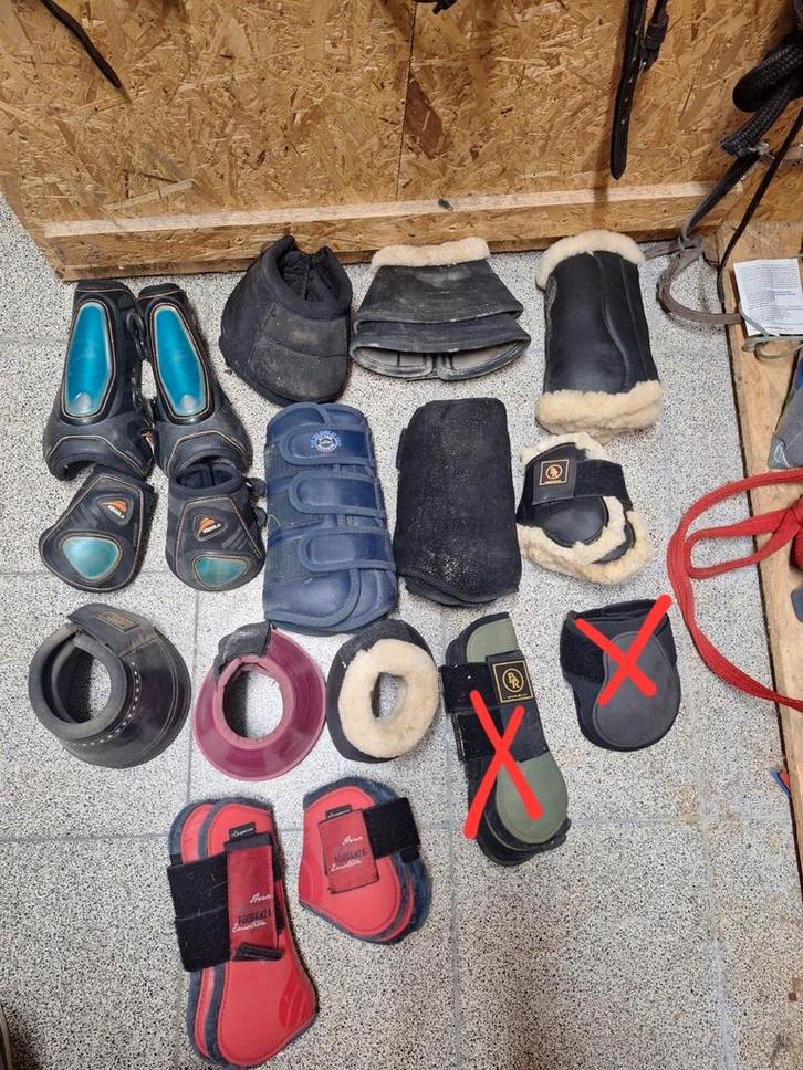 Peesbeschermers, dressage boots en springeschoenen, Dieren en Toebehoren, Paarden en Pony's | Beschermers, Zo goed als nieuw, Ophalen of Verzenden