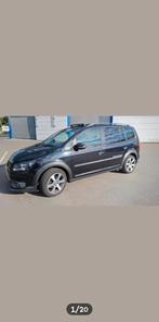 TOURAN           (    CROSS  TOURAN ), Voorwielaandrijving, Euro 5, 1600 cc, Zwart