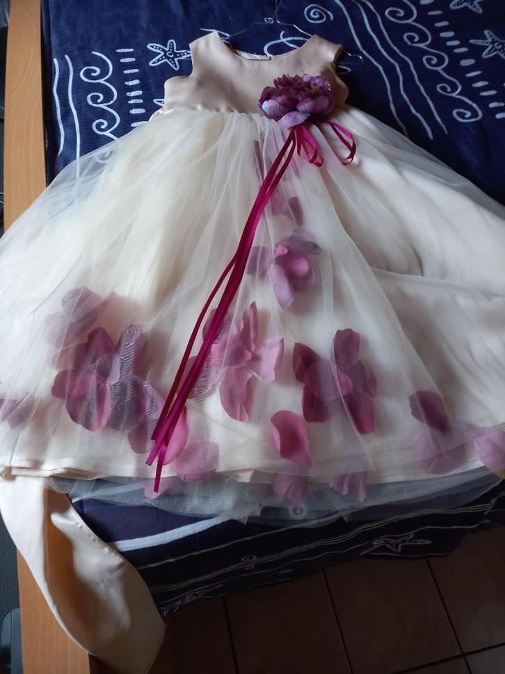 Suite-/ communie-/ lentefeest kleedje 10-12 jaar, Kinderen en Baby's, Kinderkleding | Maat 140, Nieuw, Meisje, Jurk of Rok, Ophalen of Verzenden