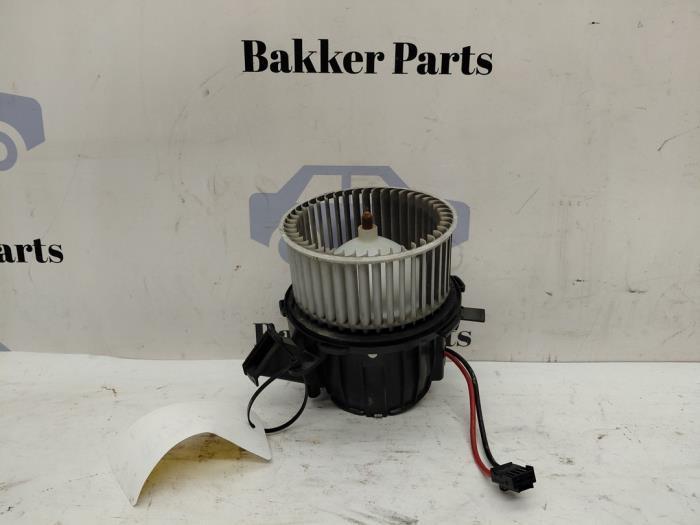 Moteur de ventilation chauffage d'un Audi Q5, Autos : Pièces & Accessoires, Autres pièces automobiles, Audi, Utilisé, 3 mois de garantie