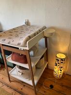 Quax hip verzoringstafel met kussen +4hoezen gabor&nobodinoz, Kinderen en Baby's, Kinderkamer | Commodes en Kasten, Ophalen, Zo goed als nieuw