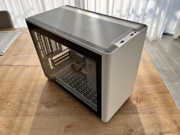 Cooler Master MasterBox NR200 Wit, Informatique & Logiciels, Boîtiers d'ordinateurs, Utilisé, Enlèvement ou Envoi