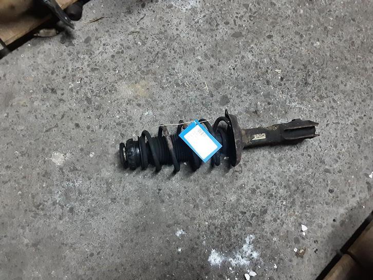 AMORTISSEUR OU ABSORBEUR DE CHOC AVANT GAUCHE Lupo (6X1), Autos : Pièces & Accessoires, Suspension & Châssis, Volkswagen, Utilisé