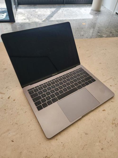 MacBook Pro 13Inch 128GB, Computers en Software, Apple iPads, Zo goed als nieuw, Zwart, Ophalen
