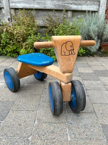 Loopfietsje in hout Van Bueren beschikbaar voor biedingen