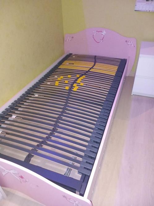 Mooi meisjesbed 90x200cm, Kinderen en Baby's, Kinderkamer | Bedden, Zo goed als nieuw, 180 cm of meer, 85 tot 100 cm, Ophalen