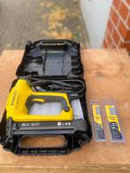 Stanley nagel pistool electrisch TRE640, Doe-het-zelf en Bouw, Ophalen, Zo goed als nieuw