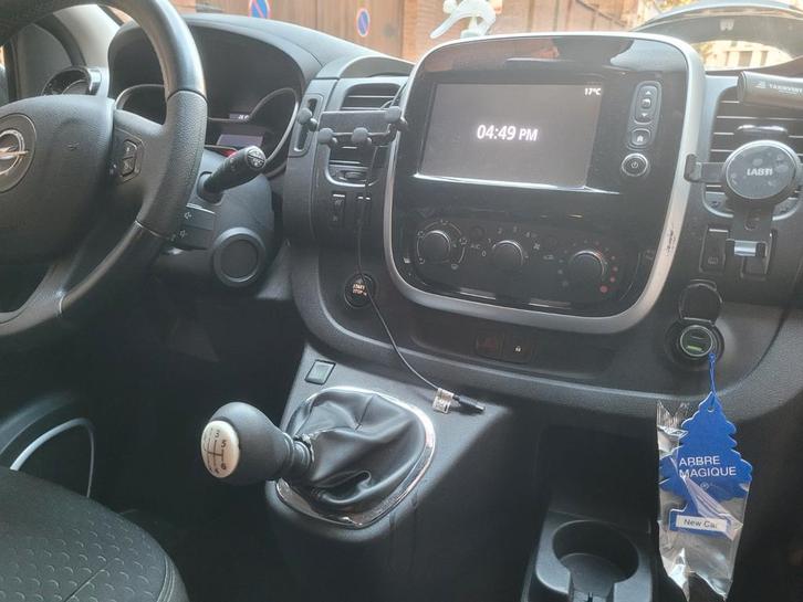 Opel vivaro B  année 03/2019, Auto's, Opel, Particulier, Vivaro, Achteruitrijcamera, Parkeercamera, Radio, Diesel, Euro 6, Monovolume