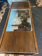 Salontafel in vol eik met dikke glazen plaat op., Ophalen, Gebruikt, Eikenhout, 50 tot 100 cm