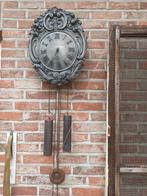 Donker grijs kleurige wandklok met gewichten - in werking, Huis en Inrichting, Ophalen of Verzenden, Gebruikt, Wandklok