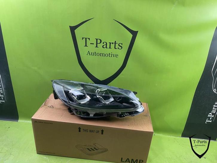 Phare droit Ford Kuga LV4B13E016AH, Autos : Pièces & Accessoires, Éclairage, Ford, Utilisé