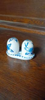 Lot de " poivre et sel "en porcelaine