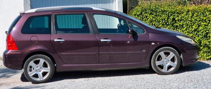 Peugeot 307sw 16hdi 7places cuir clim pano 230mkm 1000€, Auto's, Peugeot, Particulier, Panoramadak, Diesel, Euro 4, Break, 5 deurs