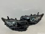 Toyota Auris e18 Facelift LED koplamp links rechts, Auto-onderdelen, Gebruikt, Toyota