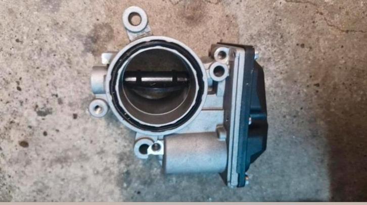 À vendre papillon d’admission Audi A4 B8 2l 0491.30.91.77, Auto's, Audi, Particulier, Ophalen