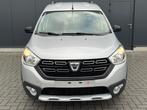 Dacia Dokker 1.2 Stepway BTW, Auto's, Dacia, Voorwielaandrijving, Stof, Bedrijf, Handgeschakeld