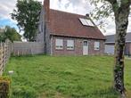 Huis met kleine loods te huur