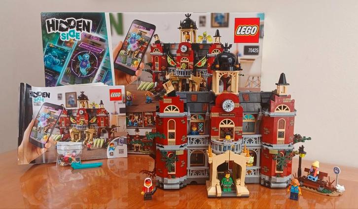 Lego Hidden Side De Newbury spookschool set 70425, Kinderen en Baby's, Speelgoed | Duplo en Lego, Zo goed als nieuw, Lego, Ophalen of Verzenden