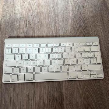 Clavier Apple Magic (AZERTY), Informatique & Logiciels, Claviers, Enlèvement ou Envoi, Azerty