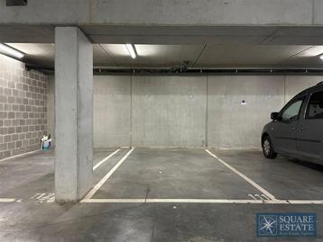 Garage à louer à Strombeek-Bever beschikbaar voor biedingen