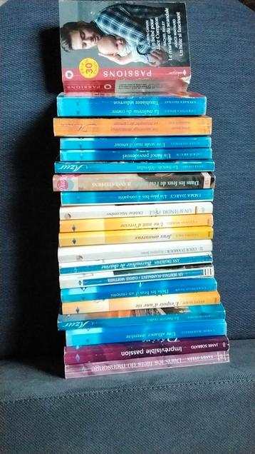 20 livres Harlequin = 24 romans différentes  collections  beschikbaar voor biedingen