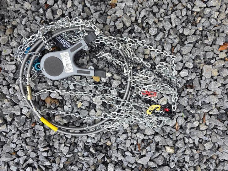 chaine à neige, Autos : Pièces & Accessoires, Pneus & Jantes, Pneu(s), Pneus hiver, 16 pouces, 235 mm, Véhicule de tourisme, Neuf