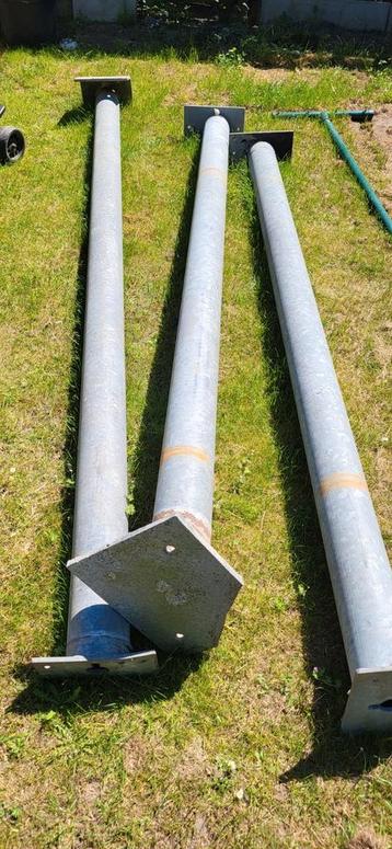 palen beschikbaar voor biedingen