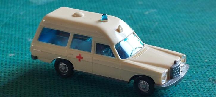 HOLK 1907 MERCEDES-BENZ 1/87., Hobby en Vrije tijd, Modelauto's | 1:87, Zo goed als nieuw, Auto, Wiking, Verzenden