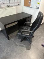 Bureau IKEA met stoel, Gebruikt, Ophalen, Bureau