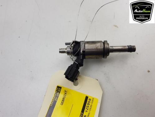 INJECTOR BRANDSTOF Renault Captur (2R) (H8201438013), Auto-onderdelen, Brandstofsystemen, Renault, Gebruikt