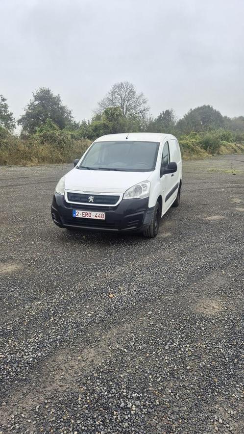 Peugeot partner 1.6 hdi, Auto's, Bestelwagens en Lichte vracht, Bedrijf, Centrale vergrendeling, Peugeot, Diesel, Euro 6, 4 deurs