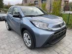 Toyota Aygo X VVT-i Play 1.0i AUTOMAAT AIRCO / CARPLAY / *17, Autos, Argent ou Gris, Achat, 998 cm³, Entreprise