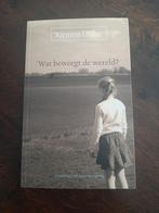Boek: Wat beweegt de wereld ? Auteur:  Kirmen Uribe, Ophalen of Verzenden, Zo goed als nieuw