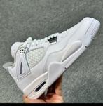 Jordan 4 Metallic Silver maat 42 en 41, Ophalen of Verzenden, Nieuw, Zwart, Sneakers