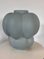 AYTM, Enlèvement, Neuf