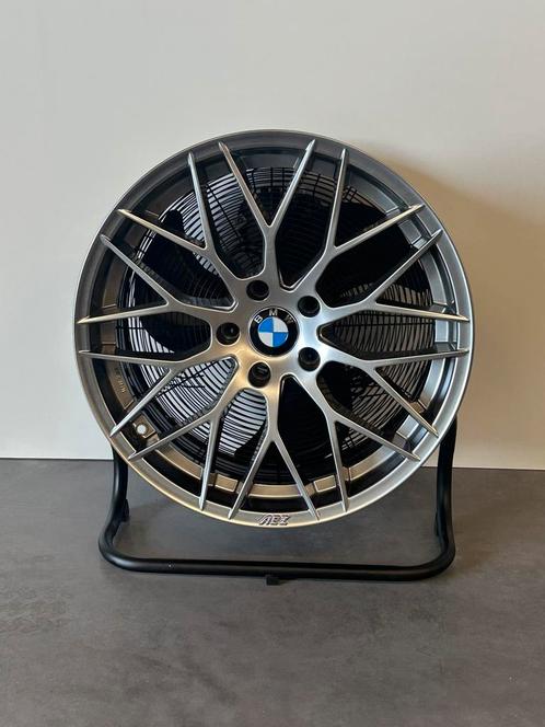 Decoratieve velgen ventilator ideaal voor mancave., Elektronische apparatuur, Ventilatoren, Vloerventilator, Ophalen