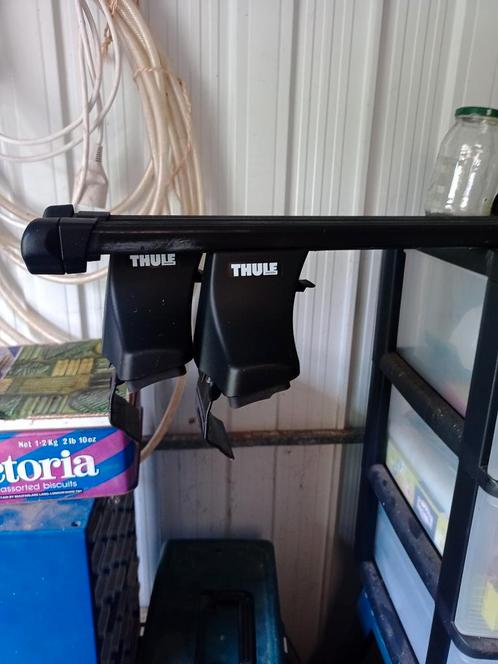 Thule bagagerek universeel verstelbare dakbeugel, Auto diversen, Dakdragers, Zo goed als nieuw, Ophalen