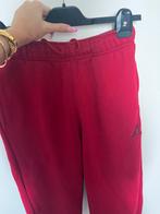 Ensemble pantalon et sweat à capuche Nike Jordan, Vêtements | Femmes, Rouge, Taille 38/40 (M), Nike Jordan, Comme neuf