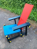 Mooie replica van de rood-blauwe stoel naar Gerrit rietveld, Antiek en Kunst, Ophalen