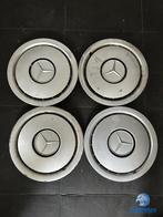 ORIGINELE Mercedes W201 W124 W126 wieldoppen 15 inch zilver, Ophalen of Verzenden, Gebruikt