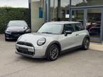 MINI Cooper C Essential Trim 3D /CAM/ BLINDSPT/ VERW/CARPLAY, Auto's, Mini, Automaat, 4 zetels, Stof, Gebruikt