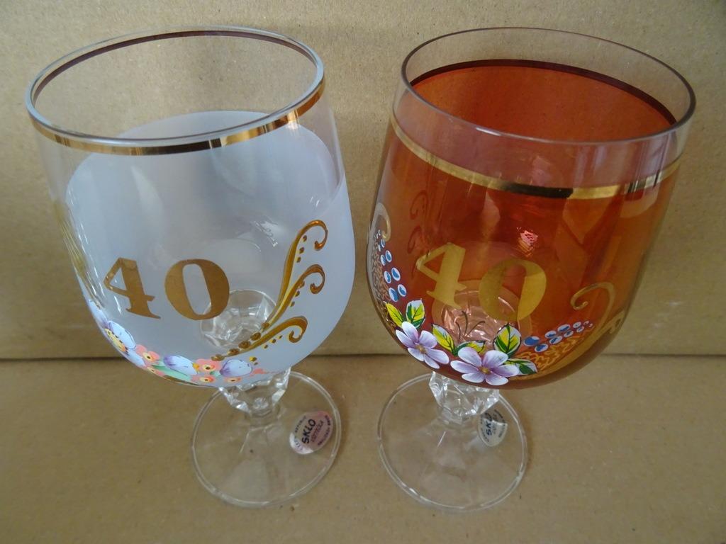 Curiosités Sklo Union verre ensemble de verres 40 en cristal, Antiquités & Art, Curiosités & Brocante, Enlèvement ou Envoi