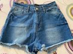 PRETTYLITTLETHING - 38 blauwe spijkershorts, Kleding | Dames, Broeken en Pantalons, Ophalen of Verzenden