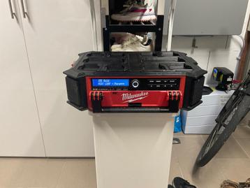 Milwaukee radio DAB+ usb Bluetooth …! beschikbaar voor biedingen