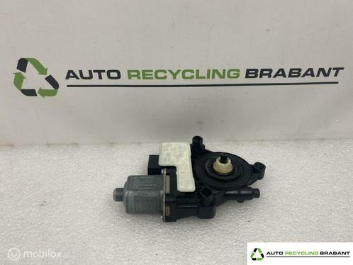 Raammotor Links Achter Volkswagen Golf 7 5Q959811D, Auto-onderdelen, Ruiten en Toebehoren, Volkswagen, Gebruikt, Ophalen of Verzenden